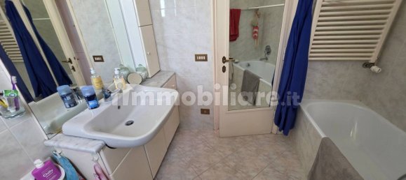 2 bedrooms Apartment in Florence, Italy No. 267317 5
