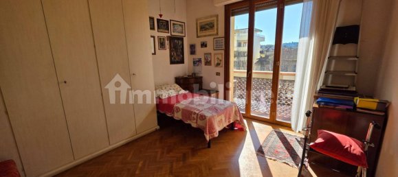 2 bedrooms Apartment in Florence, Italy No. 267317 26