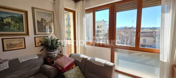 2 bedrooms Apartment in Florence, Italy No. 267317 14
