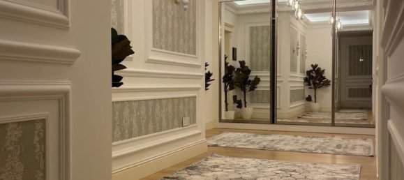 3 bedrooms Apartment in Baku, Azerbaijan No. 1648 4