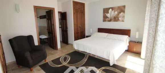 3 bedrooms House in Salares, Spain No. 59460 14