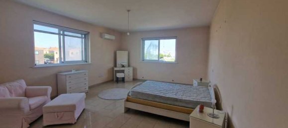 4 bedrooms Villa in Kiti, Cyprus No. 13854 3