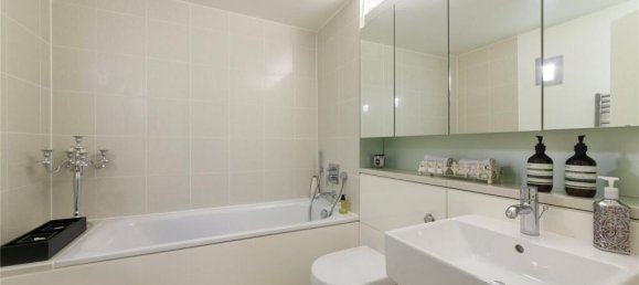 2 Schlafzimmer Wohnung in St Johns Wood, United Kingdom, Nr. 8925 4