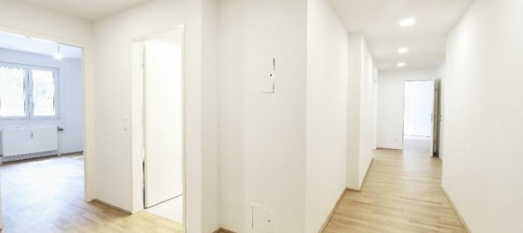 4 rooms Apartment in Dobling, Austria No. 72841 13