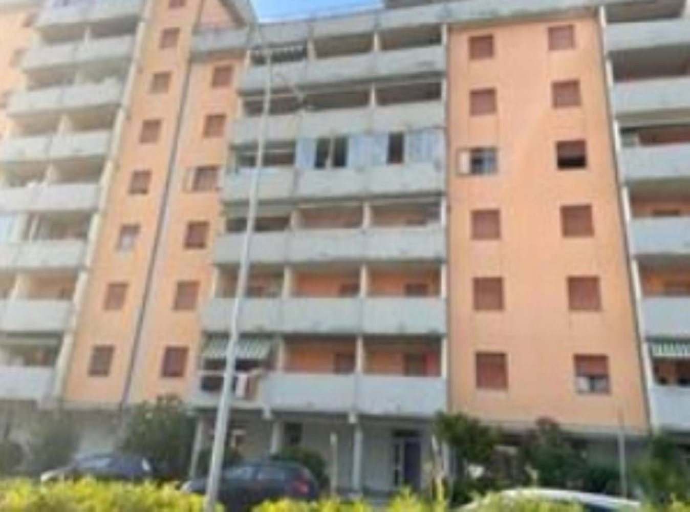 Apartamento de 3 habitaciónes en Fermo, Italy No. 93418