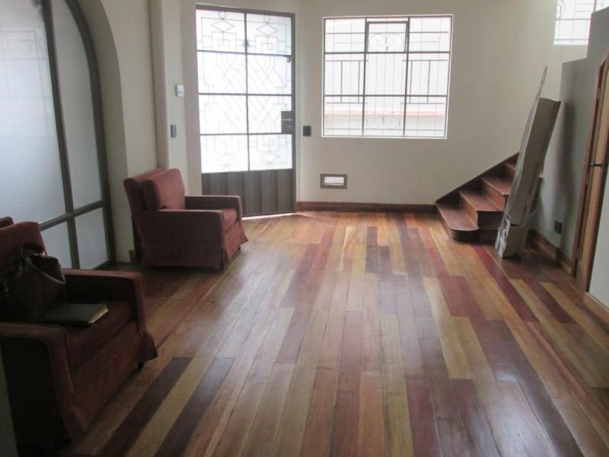 Studio à Bogota, Colombia No. 10196