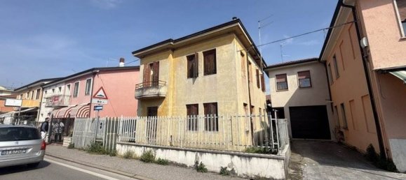 Casa de 8 dormitorios en Arzignano, Italy No. 339259 2