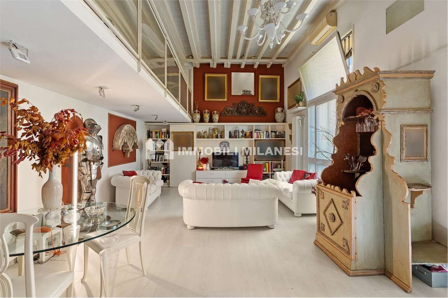 9 bedrooms Apartment in Milan, Italy No. 362679