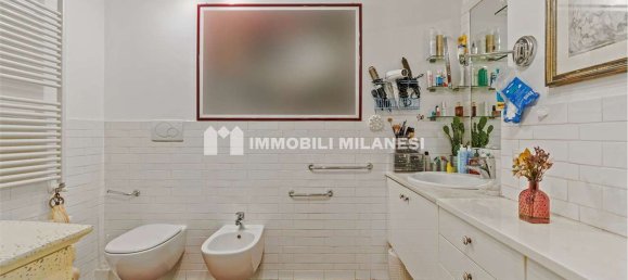 9 bedrooms Apartment in Milan, Italy No. 362679 11