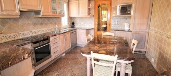 4 Schlafzimmer Villa in Guia, Portugal, Nr. 131006 6