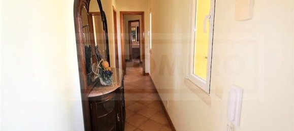 4 Schlafzimmer Villa in Guia, Portugal, Nr. 131006 8