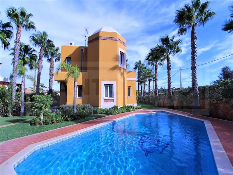 4 Schlafzimmer Villa in Guia, Portugal, Nr. 131006