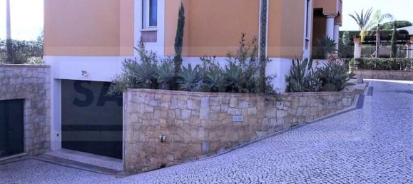 4 Schlafzimmer Villa in Guia, Portugal, Nr. 131006 18