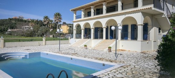 6 bedrooms Villa in Corfu, Greece No. 9024 11