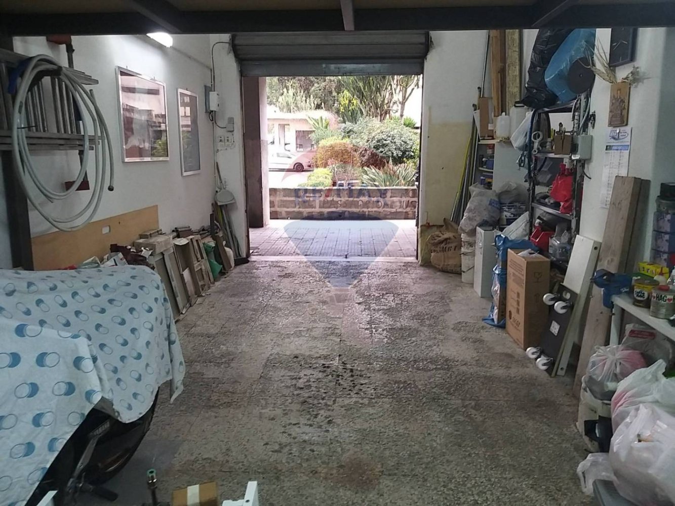  مرآب في Catania, Italy 42متر مربع رقم 223778