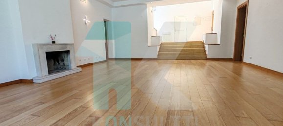 Casa T4 em Cascais, Portugal N.º 299290 25