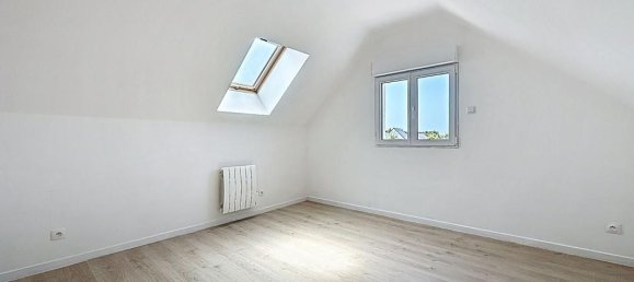 5 bedrooms House in Doue-en-Anjou, France No. 362824 12