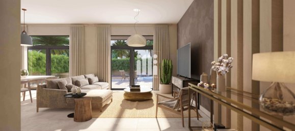 4 bedrooms Villa in Abu Dhabi, UAE No. 5600 4