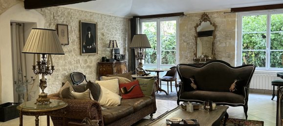 5 bedrooms House in Gironde, France No. 333251 3