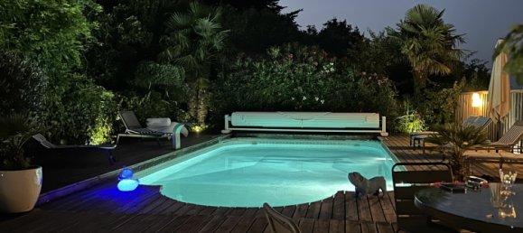 5 bedrooms House in Gironde, France No. 333251 36