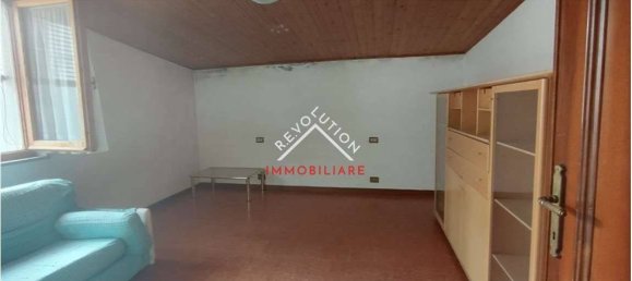 5-Zimmer Wohnung in San Giustino, Italy, Nr. 280777 3