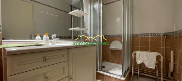 3 Schlafzimmer Wohnung in Creil, France, Nr. 157571 5