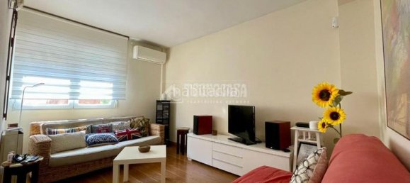 2 bedrooms Apartment in Madrid, Spain No. 140713 2