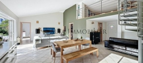 3 bedrooms Villa in Lecci, France No. 45483 10