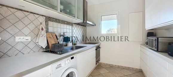 3 bedrooms Villa in Lecci, France No. 45483 11