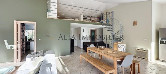 3 bedrooms Villa in Lecci, France No. 45483 9