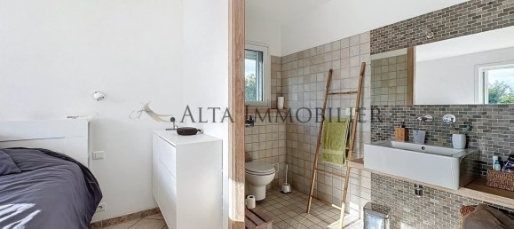 3 bedrooms Villa in Lecci, France No. 45483 14