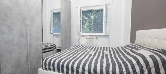 2 bedrooms Apartment in Genoa, Italy No. 302546 3