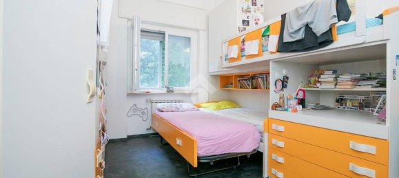 2 bedrooms Apartment in Genoa, Italy No. 302546 23