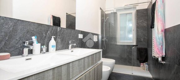 2 bedrooms Apartment in Genoa, Italy No. 302546 27