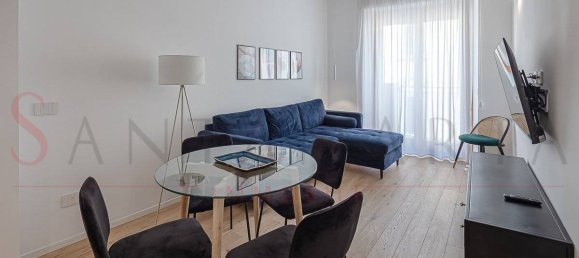 2 bedrooms Apartment in Milan, Italy No. 341939 3