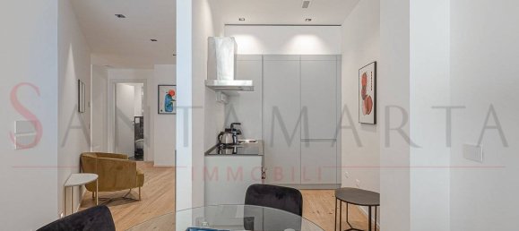 2 bedrooms Apartment in Milan, Italy No. 341939 4