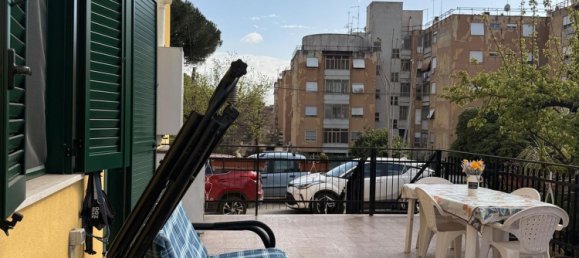 3-salle Appartement à Rome, Italy No. 9312 16