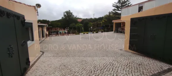 3 bedrooms House in Sintra, Portugal No. 151184 22