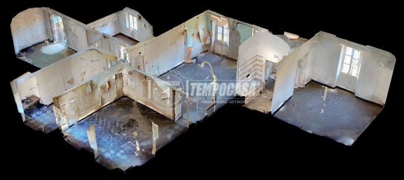 5-salle Appartement à Savona, Italy No. 37357 25