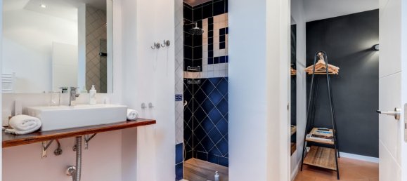 Apartamento de 6 dormitorios en Marbella, Spain No. 190222 32