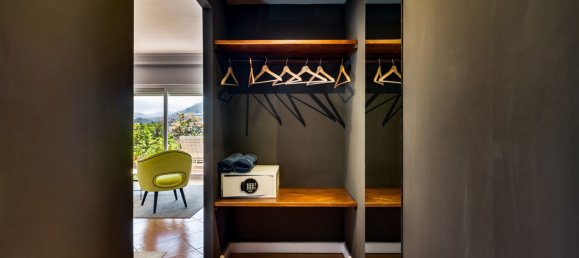 Apartamento de 6 dormitorios en Marbella, Spain No. 190222 18