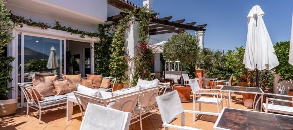 Apartamento de 6 dormitorios en Marbella, Spain No. 190222 7