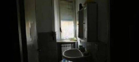 4 rooms Apartment in Rome, Italy No. 24274 14