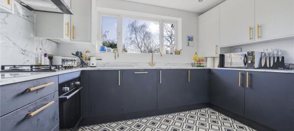 2 bedrooms Apartment in London, United Kingdom No. 7215 6