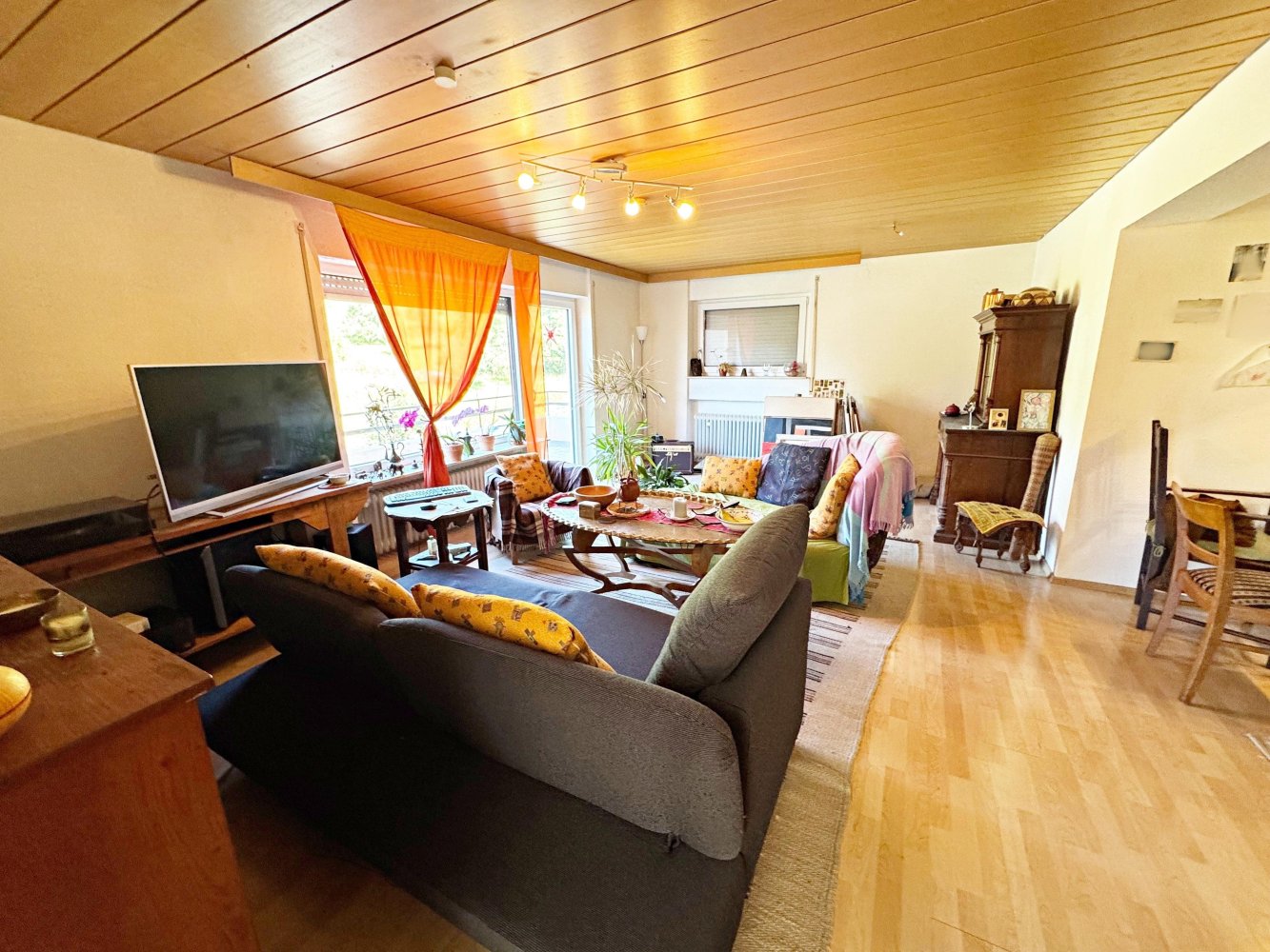 3-salle Appartement à Esslingen, Germany No. 367502