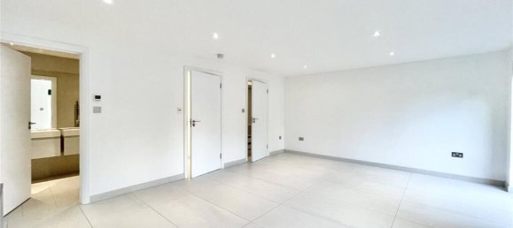 3 bedrooms House in Friern Barnet, United Kingdom No. 6709 15