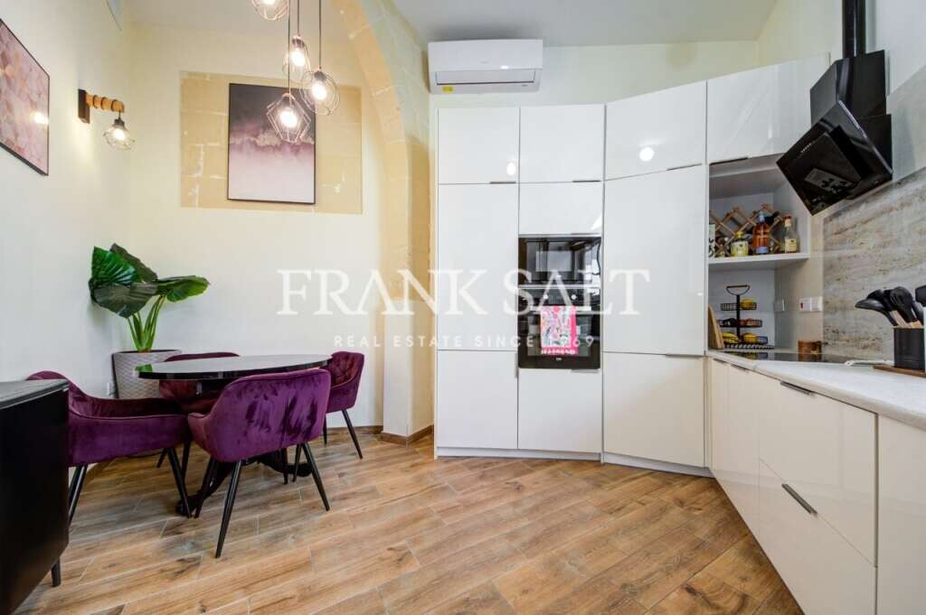 2 bedrooms Townhouse in Luqa, Malta No. 105