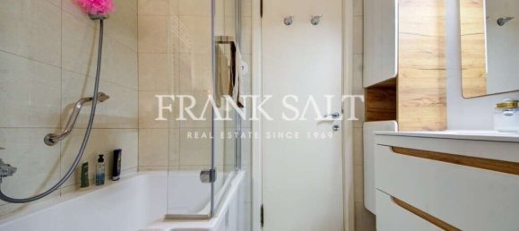 2 bedrooms Townhouse in Luqa, Malta No. 105 15