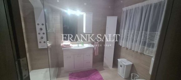 Maisonette de 5 dormitorios en Attard, Malta No. 8412 11