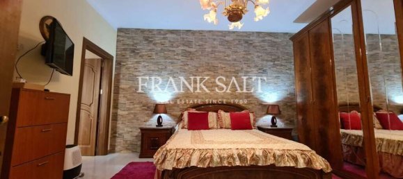 Maisonette de 5 dormitorios en Attard, Malta No. 8412 7